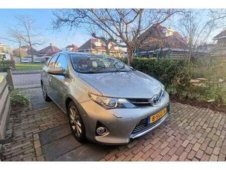 touring sports 1.8 hybrid executive