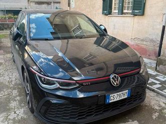 volksvagen golf 8 gti dcc matrix head-up