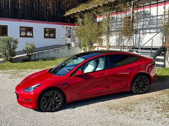 tesla model 3 performance, top-zustand und ausstattung