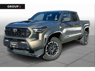 used 2025 toyota tacoma hybrid trd sport