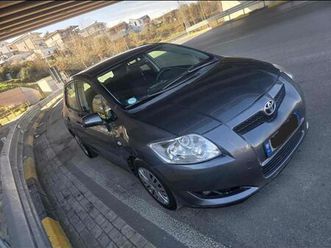 shitet toyota auris 2008/ kontakt 0682057337