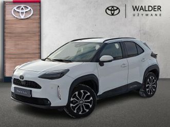 toyota yaris 1.5hybrid style 116km 4x4 i wlaściciel serwisowany bezwypadkowy vat2