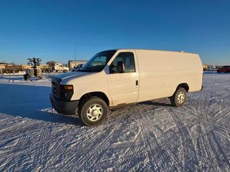 this 2013 ford e-350 cargo van one owner - locally owned