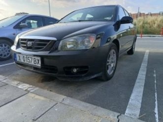 kia cerato 2, 0 crdi ≫ 2005 • 2 499 eur • id