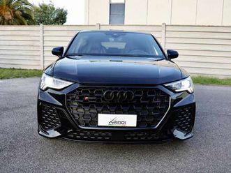 q3 sportback rs 2.5 quattro s-tronic
