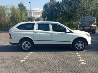 ssangyong korando 2012