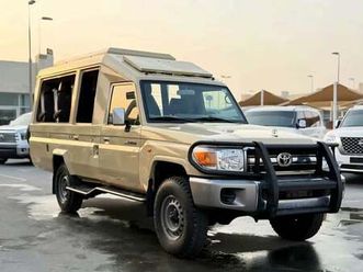toyota land cruiser 70 std-4.0l-lhd-4wd-gcc specs-petrol-manual-10 seats-4 doors