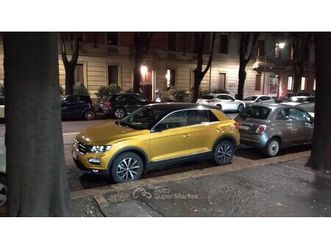 perfetta! tenuta sempre in box, unico proprietario, non fumatore