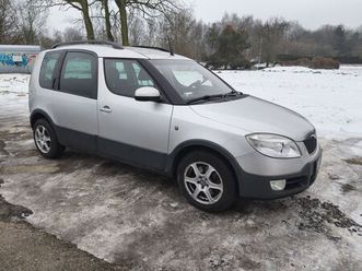 skoda roomster scout 1.6mpi gaz klimatronic hak goczalkowice-zdrój • olx.pl