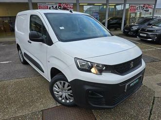 1.5 bluehdi 1000 professional premium standard pan