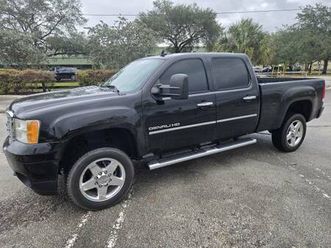 2011 gmc sierra denali diesel 4x4 clean carfax 1 owner