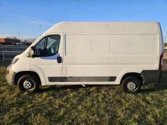 ② autre moteur peugeot boxer 2.2cc avec 150.000 km — camionnettes & utilitaires — 2ememain