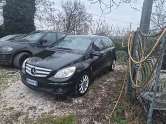 ottimo stato generale diversi lavori effettuati