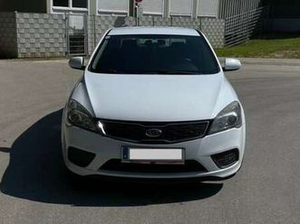 kia proceed crdi / 1,6 /cool eco / mt