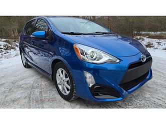 toyota prius c an. 2017