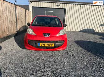 peugeot 107 - 1.0-12v xr