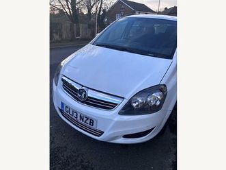 1.6 16v exclusiv euro 5 5dr