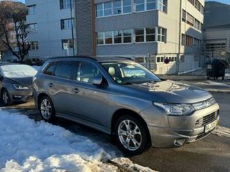mitsubishi outlander 2.2 di-d cleartec 4wd at diamant e...