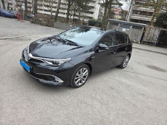 toyota auris hybrid executive 136 ps