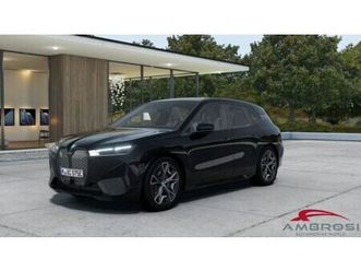 bmw ix xdrive40 pacchetto sportivo nuova a corciano