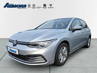 viii *life* 2.0 tdi *panoramadach*led*navi*ahk*