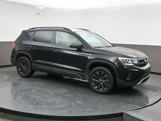 2022 volkswagen taos trendline 4motion heated front seats, carpl