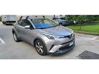 toyota chr 2017
