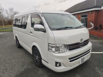 2.7 gl minibus petrol automatic(151 bhp)