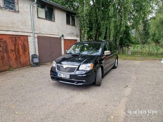 lancia voyager, cena 9 000 €. pārdodu lancia voyager, 2.8d, stow 'n pilns stikli klimata - sludinājumi