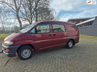 mitsubishi l 400 - l400 h200 2.5 long lang chassis clean car