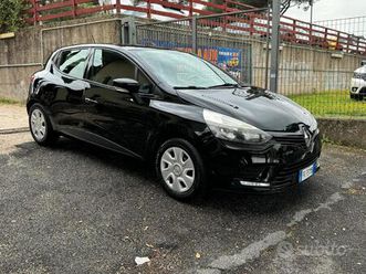 clio 1,2bz neopatentati certificata