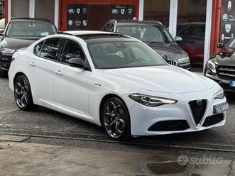 giulia 2.2 150 cv-automatica-super-tetto-unipro-