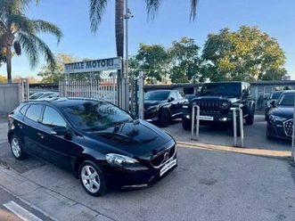 v40 (2012-2020) v40 d2 inscription