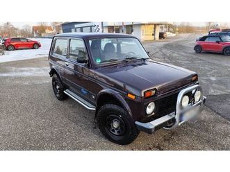lada taiga/ niva 4 x 4, tüv und kd neu, guter zustand, original