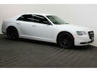used 2019 chrysler 300 touring