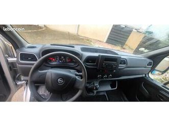 utilitaire opel movano en très bon état