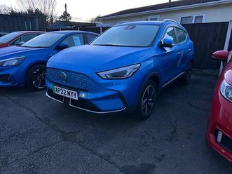 51.1kwh trophy auto 5dr