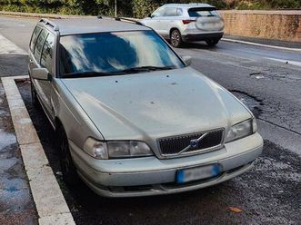 volvo v70 2.5 tdi sw - anno 2000 - spaziosa e robu