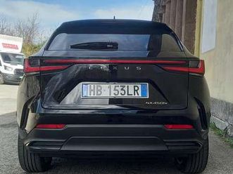 nx ii 2022 2.5 phev premium 4wd 309cv e-cvt