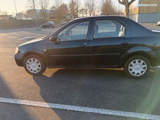 à vendre renault logan 1,5 dci très bon état