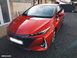 toyota prius 4 rechargeable solaire