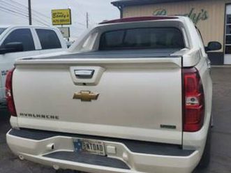 2011 chevy avalanche ltz
