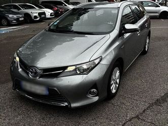 toyota auris ts batterie hybride récente