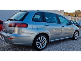 fiat croma 1.9 multijet 16v emotion