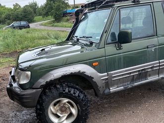 hyundai galloper 2.5 5,400 eur