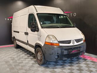 renault master fourgon gn l2h2 3.3t 2.5 dci 100 e4 confort / attelage / distribution ok