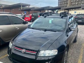fiat stilo 1.8 attractive flex 8v 5p 2011