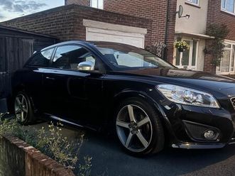 volvo, c30, hatchback, 2012, semi-auto, 1984 (cc), 3 doors