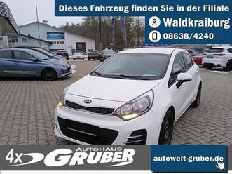 kia rio isg+klimaauto+alu 16+pdc+lenkrad/sitzhzg+bt