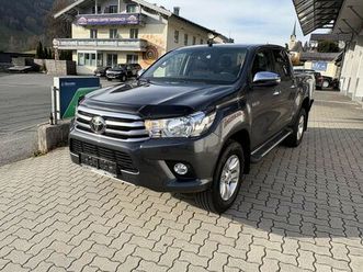 toyota hilux double cab country 4x4